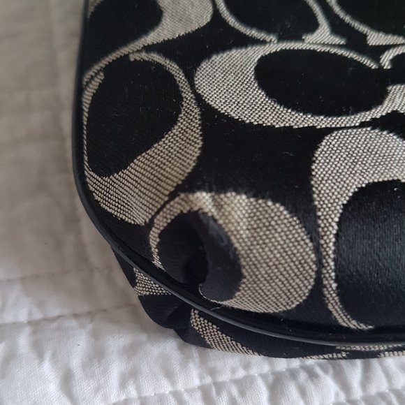 Coach Monogram Clutch - Picture 5 of 8